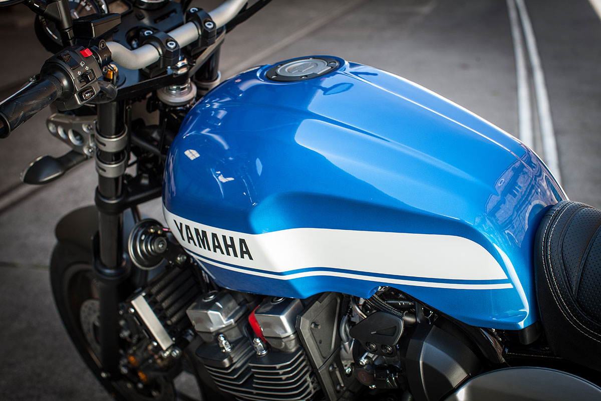 Yamaha XJR 1300 2015