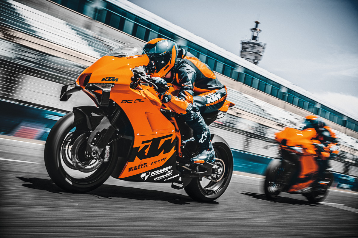 ktm rc 800