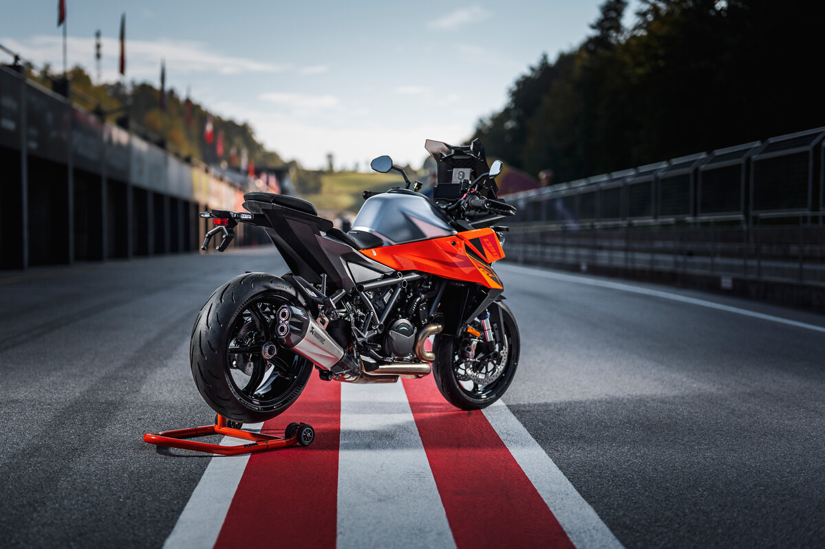 Super Duke GT