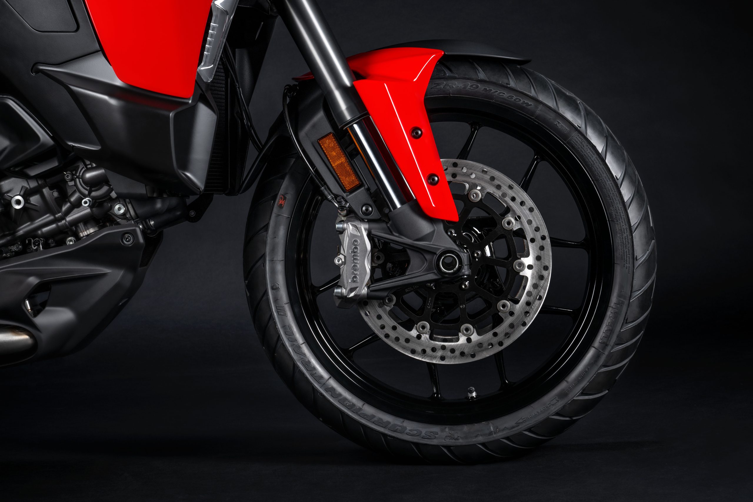 trail routier V2 Ducati