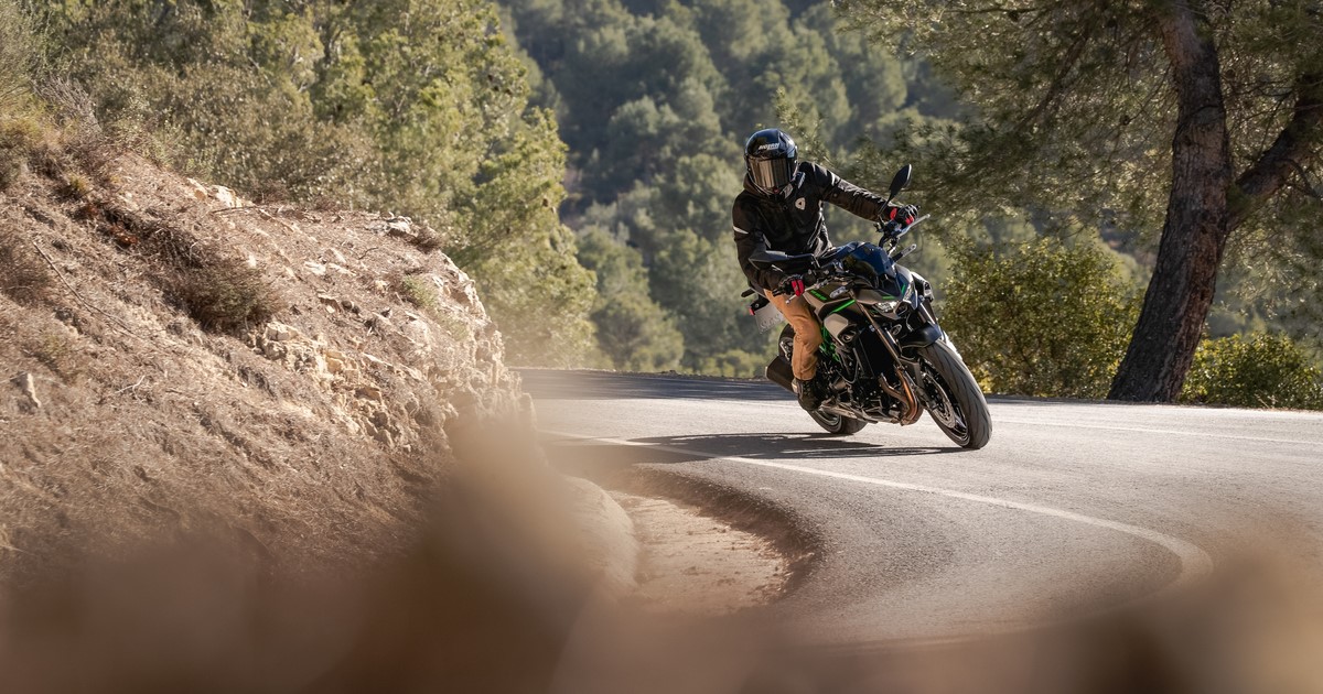 Essai- Evasion ensoleillée avec la nouvelle Kawasaki Z900