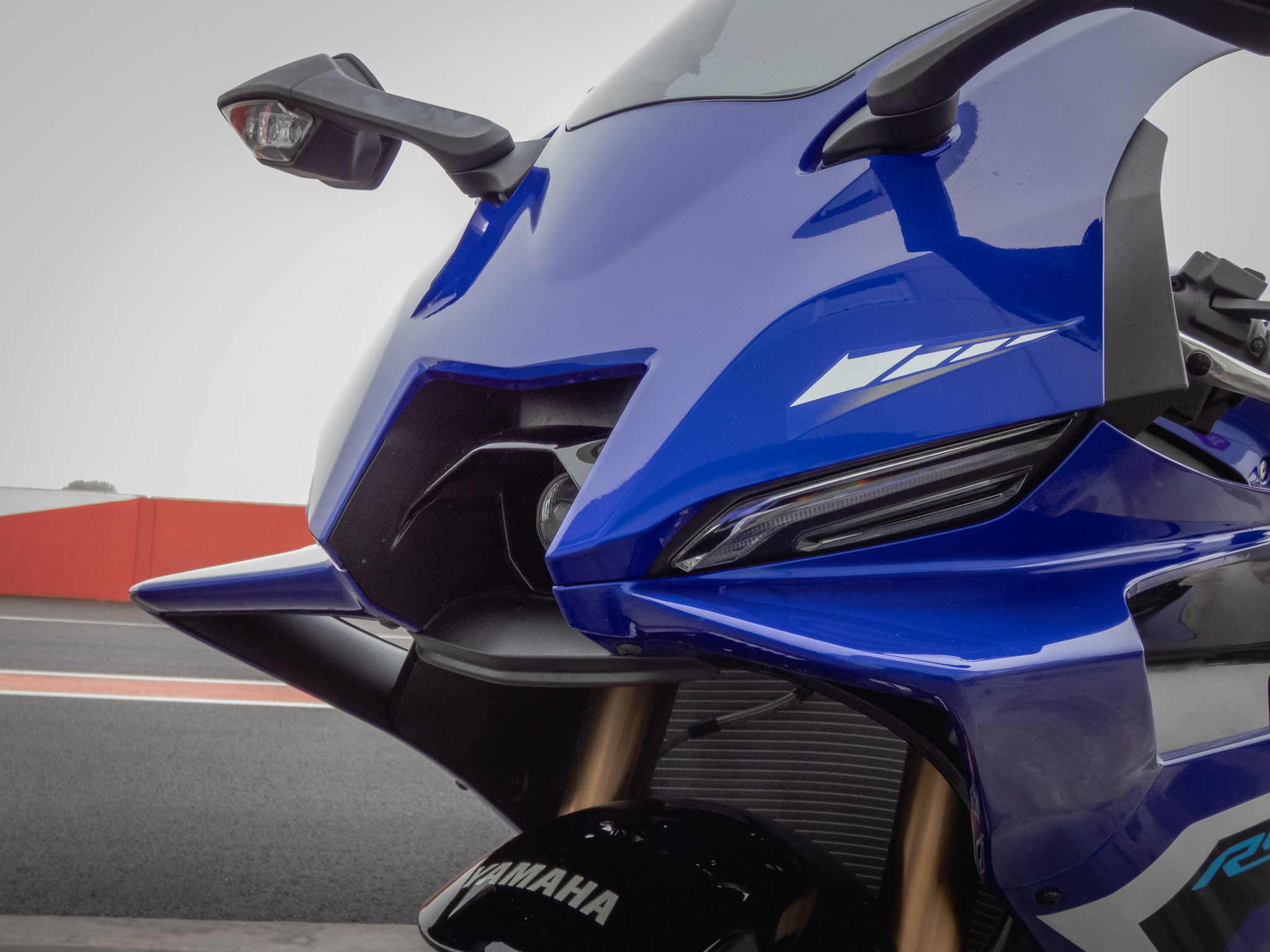 Yamaha YZF-R9