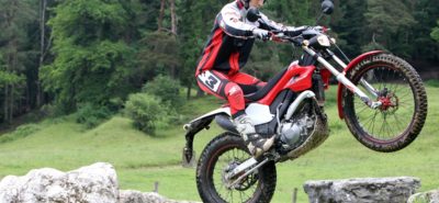 Noé, espoir du trial suisse, teste la Montesa 4Ride :: Test Honda Montesa