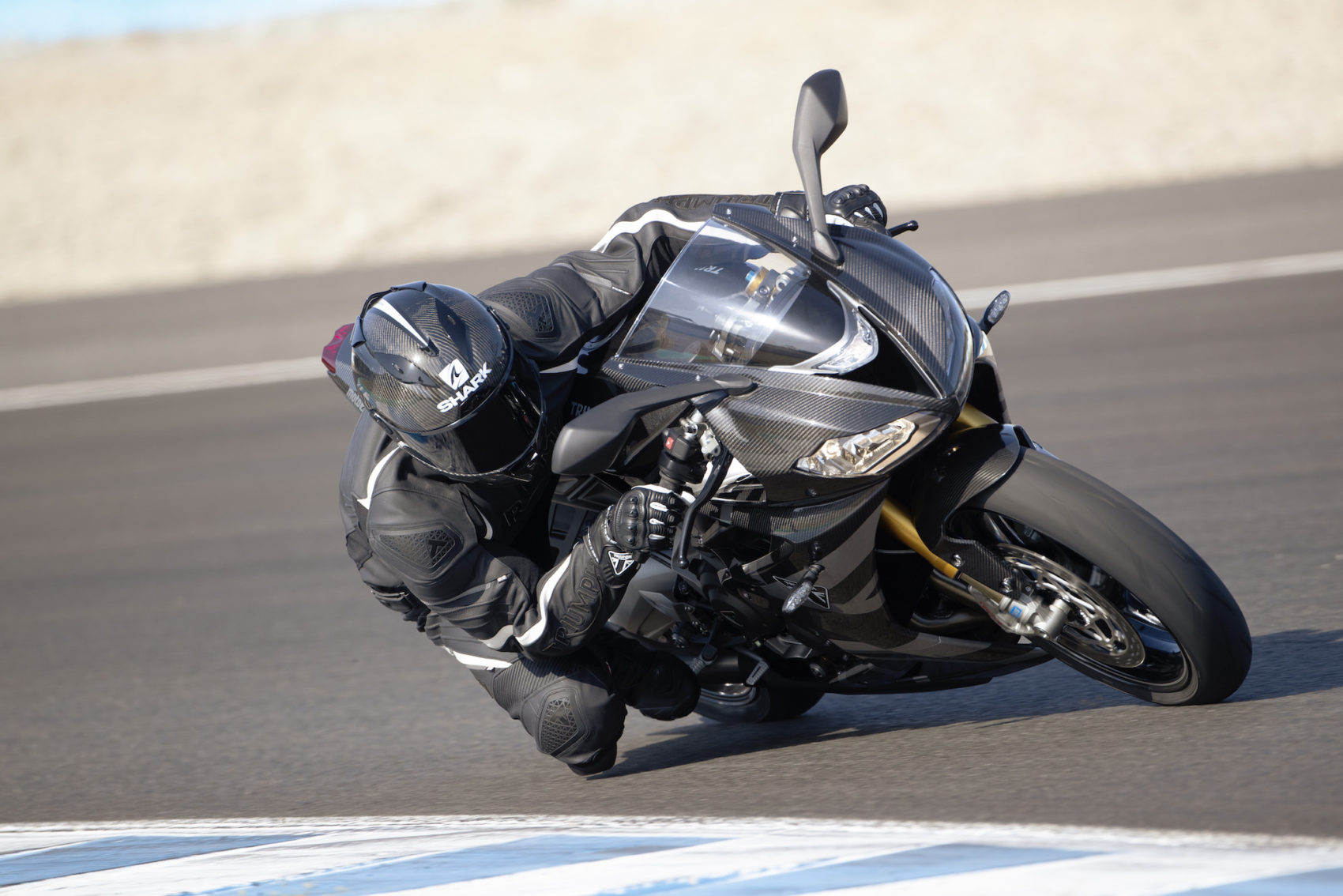 Triumph Daytona 765