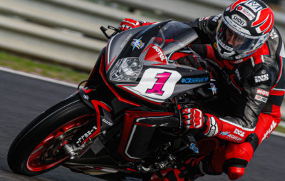 Krummenacher est déjà au top avec sa MV Agusta F3 675! :: WorldSSP