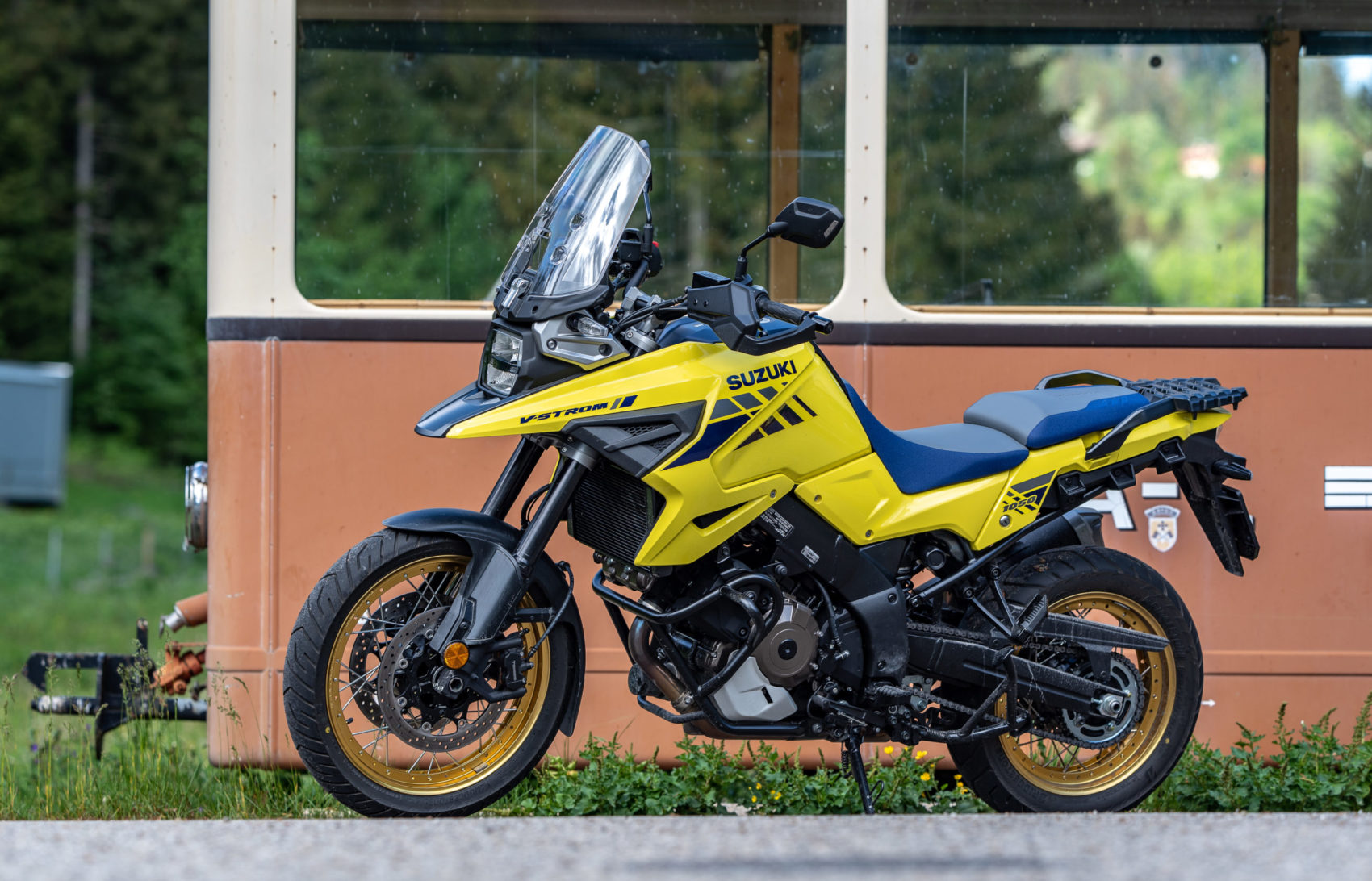 Suzuki_VStrom_1050XT_stat_Deshusses16 Actu Moto