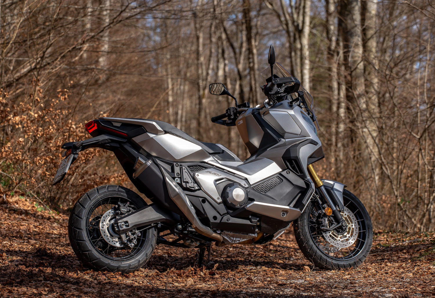 Essai X Adv Plus Maniable Toujours Crossover Actu Moto