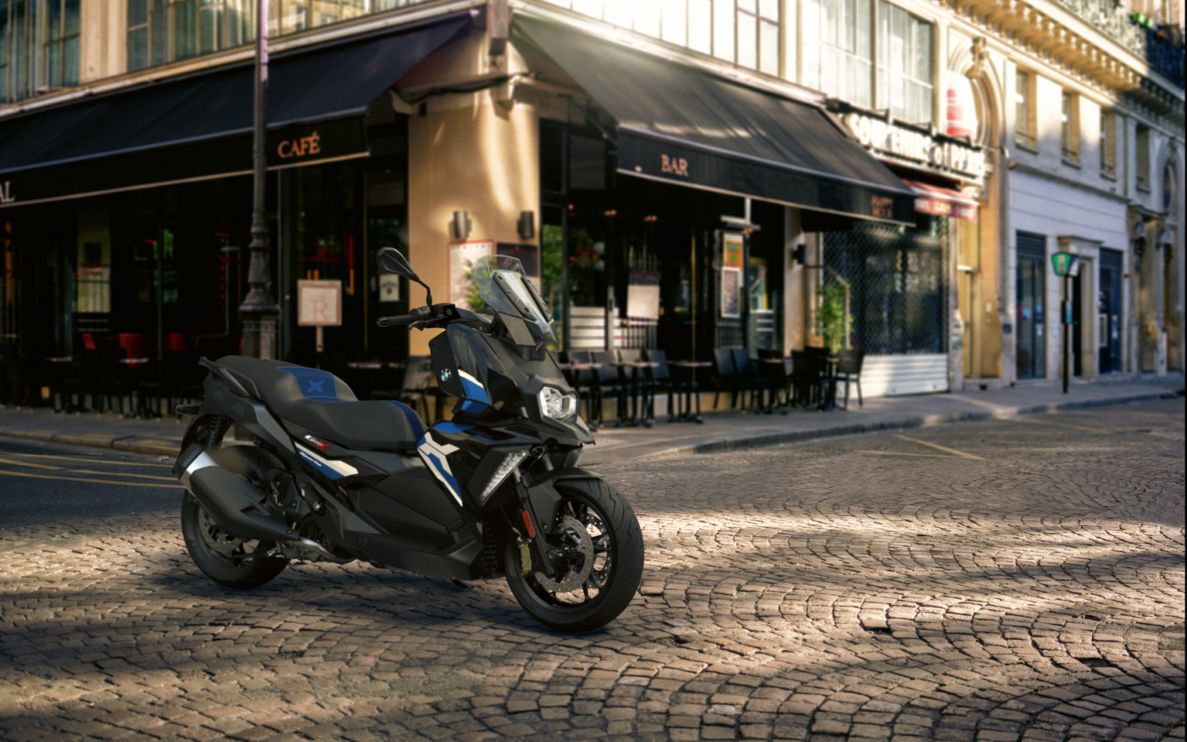 BMW C400X