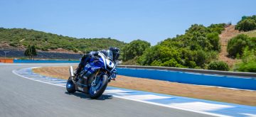 Nouveau – Une Yamaha R1 Race uniquement pour la piste