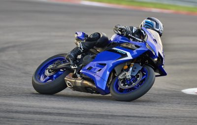 Nouveau – Yamaha fait entrer la R9, sa «remplaçante» pour la piste et la route :: Nouveauté 2025