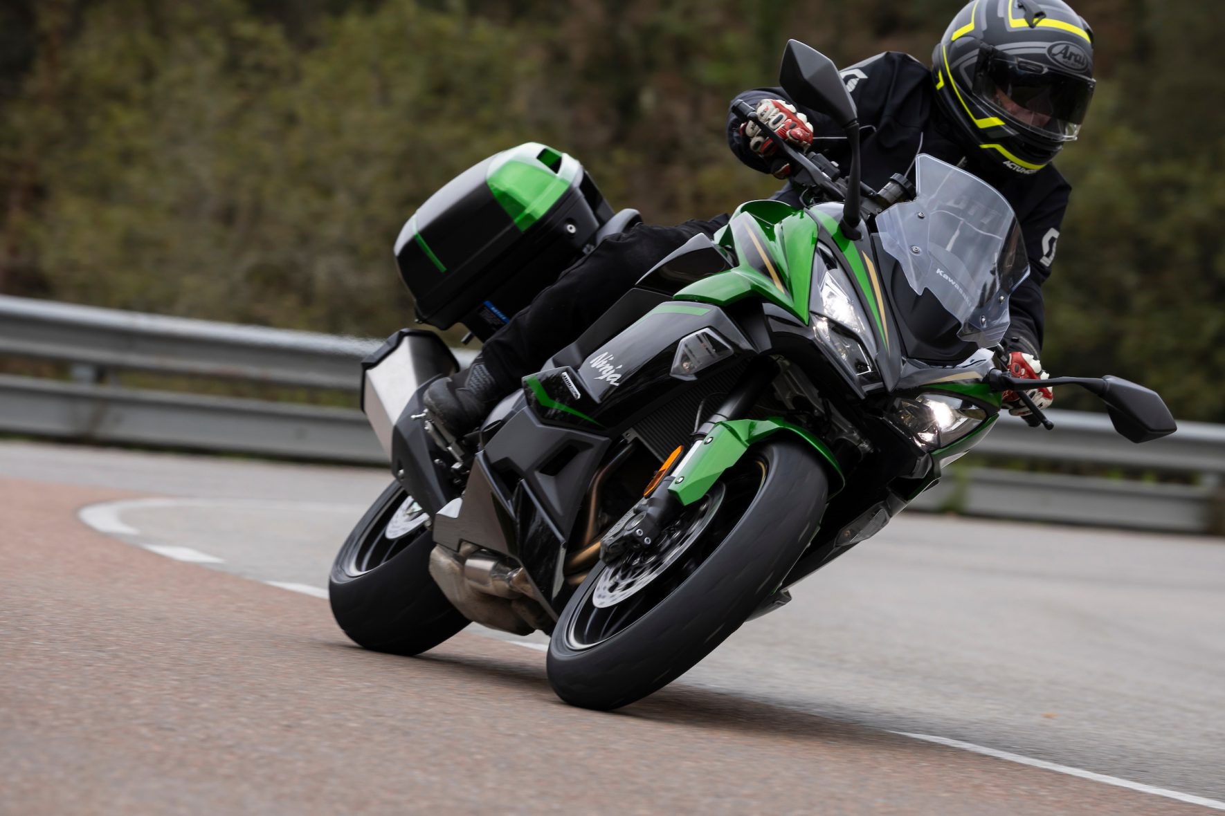 Kawasaki Ninja 1100 SX-SE