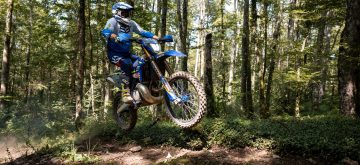 Essai des Sherco Enduro 2025 en terre gauloise, cailloux, racines et sourires